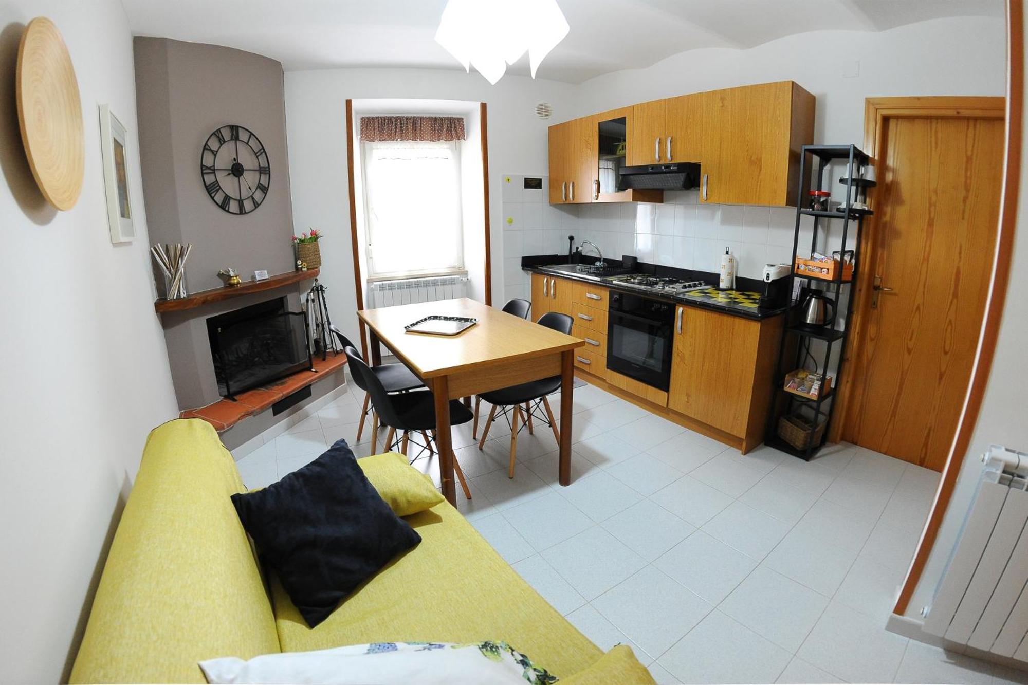 La Casa Di Rocca Apartment Castel Di Sangro Luaran gambar